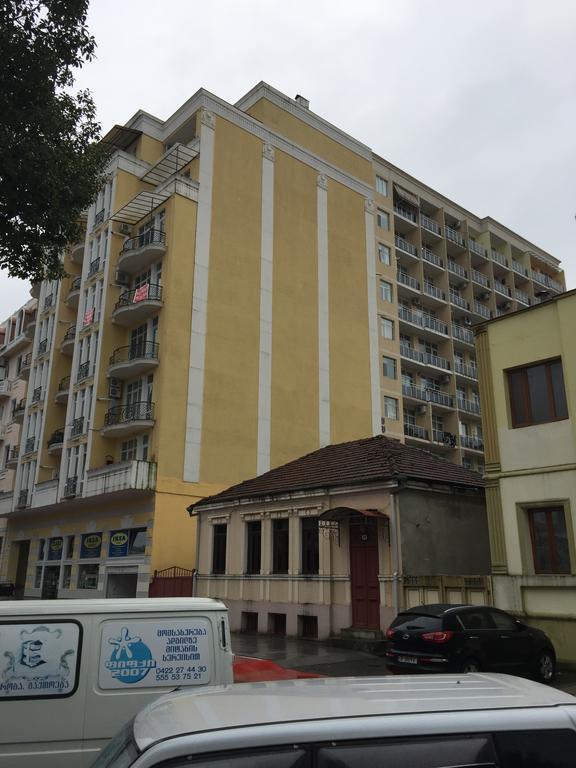 Apartment Pshavela 16 باتومي المظهر الخارجي الصورة